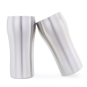 Gepasmaakte 430 ml vakuum-geïsoleerde vlekvrye staal biertuimelaar