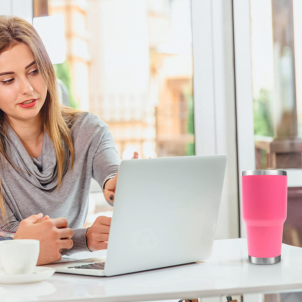 Klassieke termiese ge&iuml;soleerde motor tuimelbekers met dekselvervaardiger 